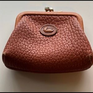 Vintage Dooney & Bourke Kiss and Lock Coin Purse